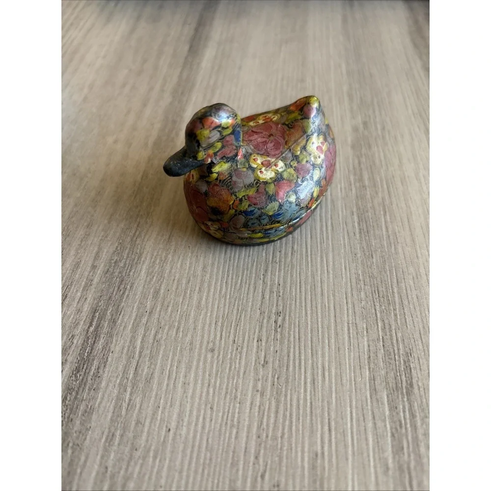 Vintage Hand-Painted Lacquerware Duck Trinket Box 2.5